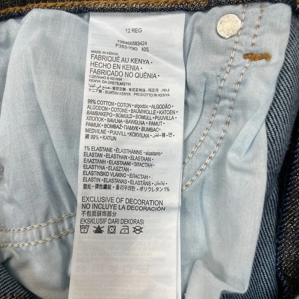 Levis these levi